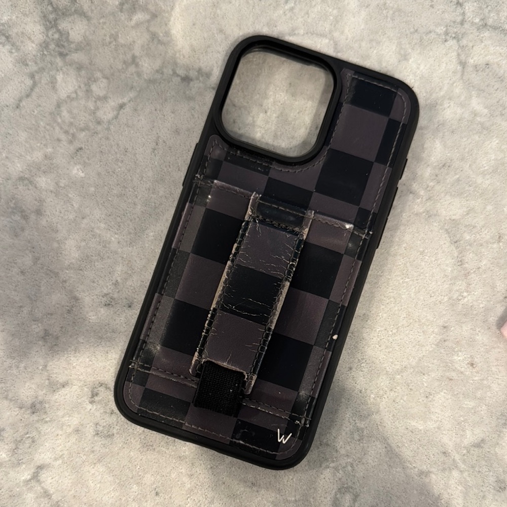 Walli Black Checkered Phone Case